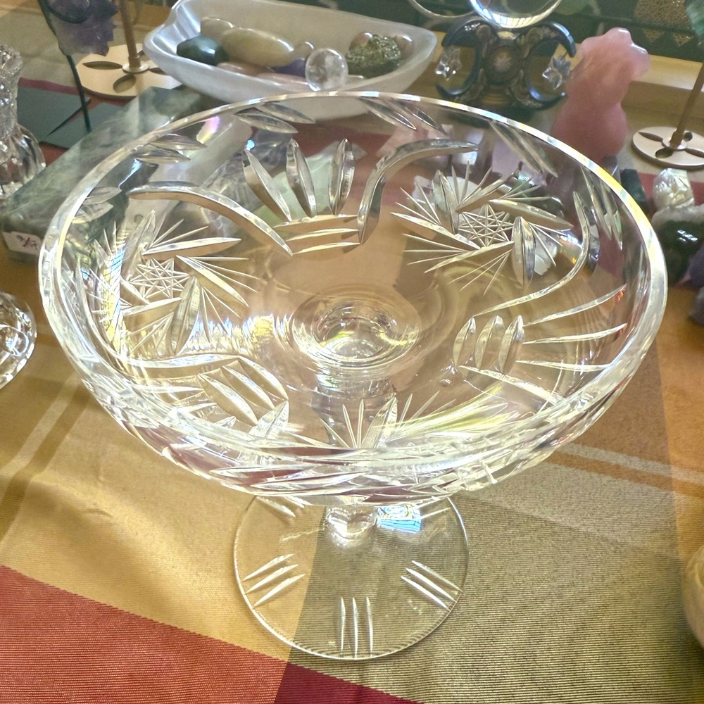 Elegant Crystal serving Bowl